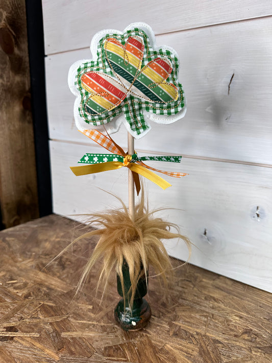 Double appliqué Shamrock